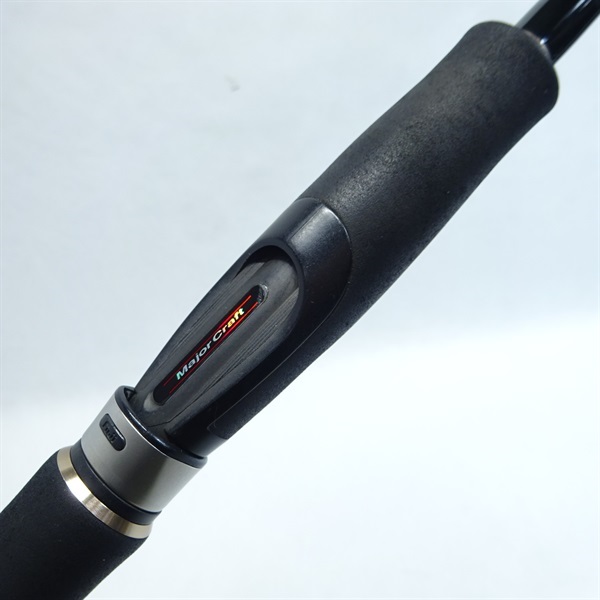 ０６ライカルＲＥ－８３２Ｅ